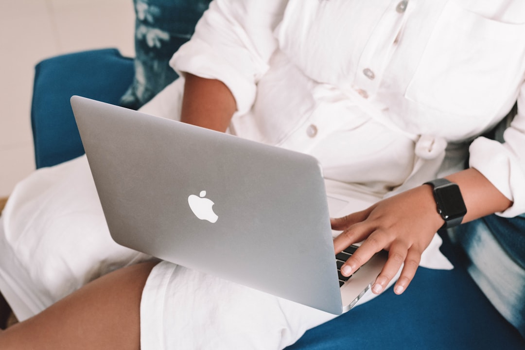 Développeur web : carrière prometteuse et adaptable.
