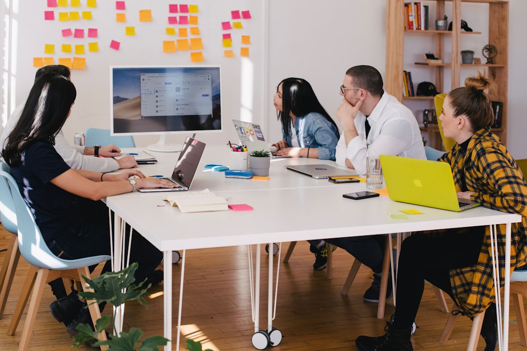 Certification sécurité opérations, gestion risques entreprise, protection données