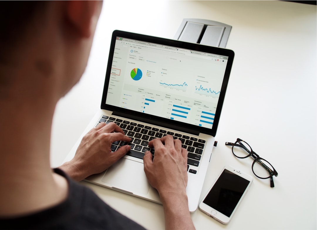 Sécurité web, protection des données utilisateurs, confiance.