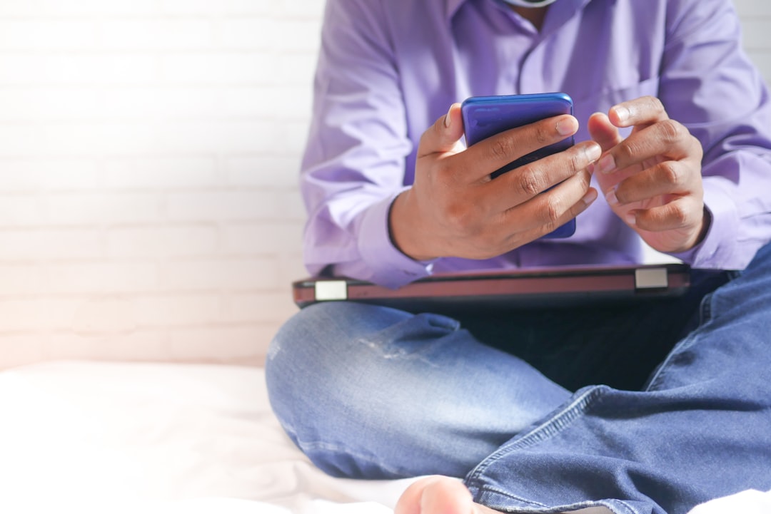 Rédacteur web certifié, impact SEO 2025